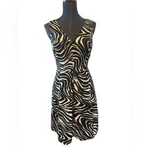 Banana Republic Heritage size 6 zebra print v-neck fit and flare dress